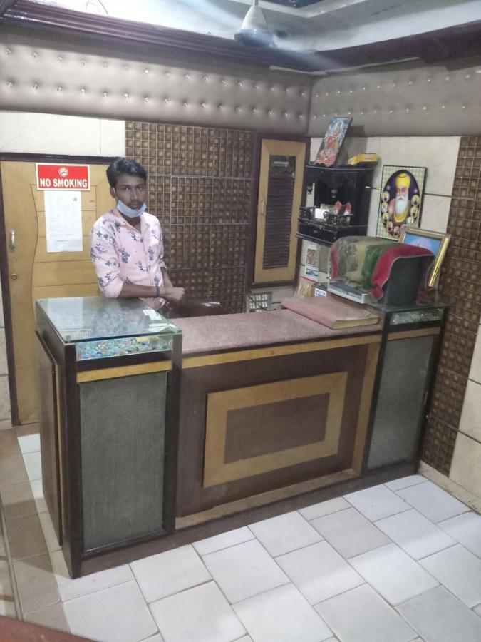Hotel Diplomat Inn Nowe Delhi Zewnętrze zdjęcie