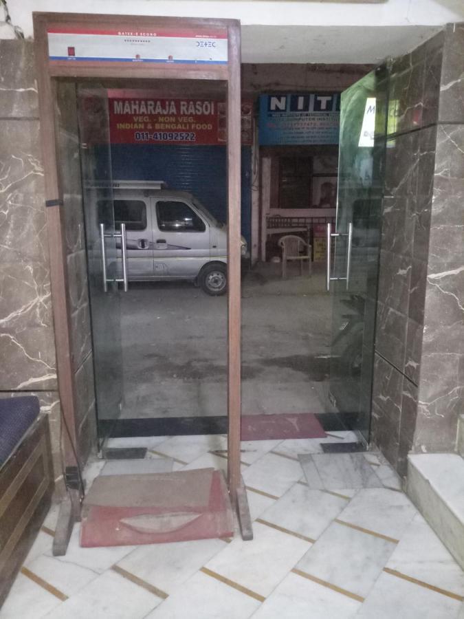 Hotel Diplomat Inn Nowe Delhi Zewnętrze zdjęcie